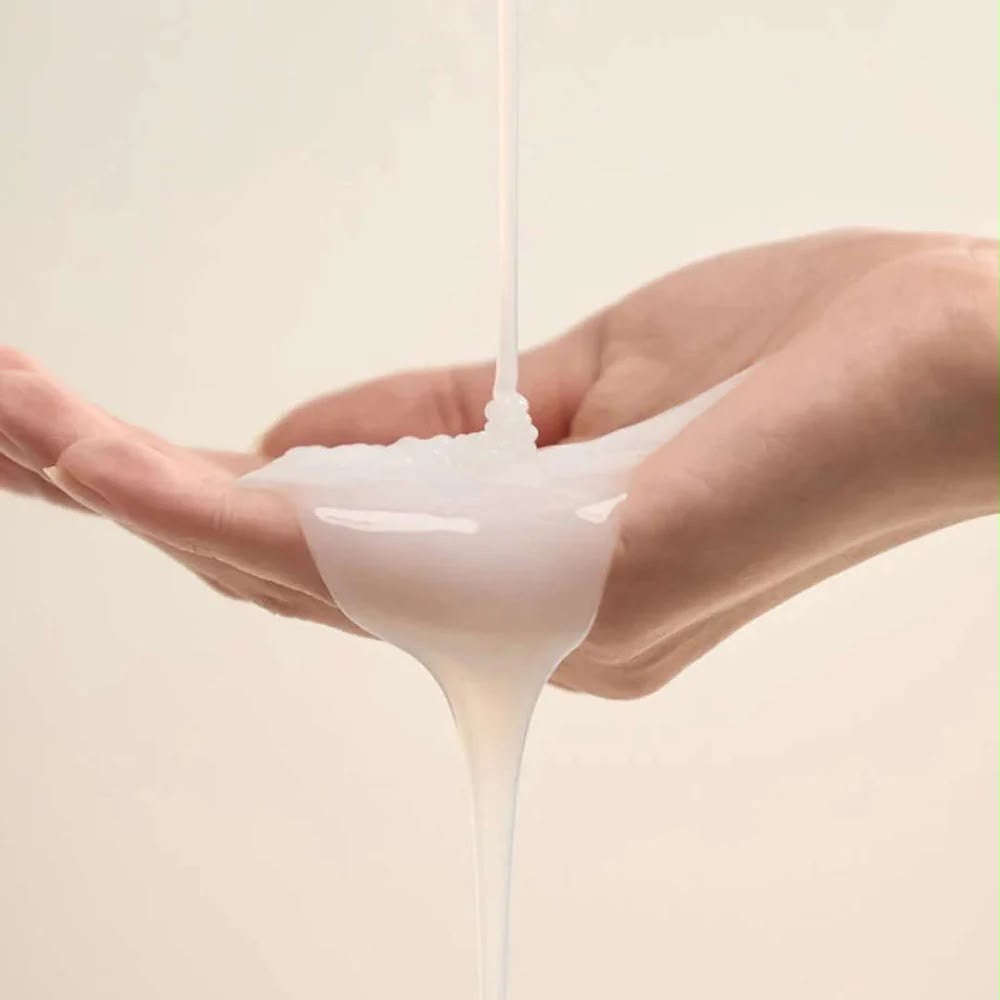RICH SOYMILK CREAMY BODY WASH
