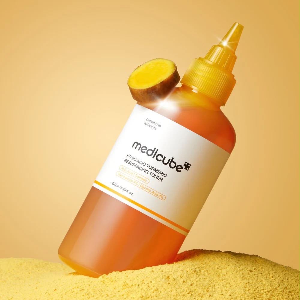 KOJIC ACID TURMERIC RESURFACING TONER